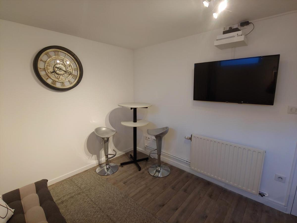 Joli 2 Pieces Neuf Facon Casa De Papel - 131 Apartment Руан Екстериор снимка